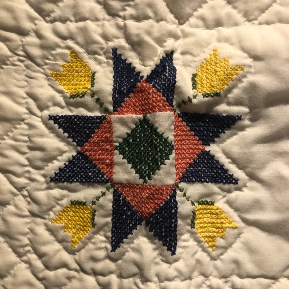 Handmade hand stitched baby blanket 41 x 41 - Picture 4 of 11